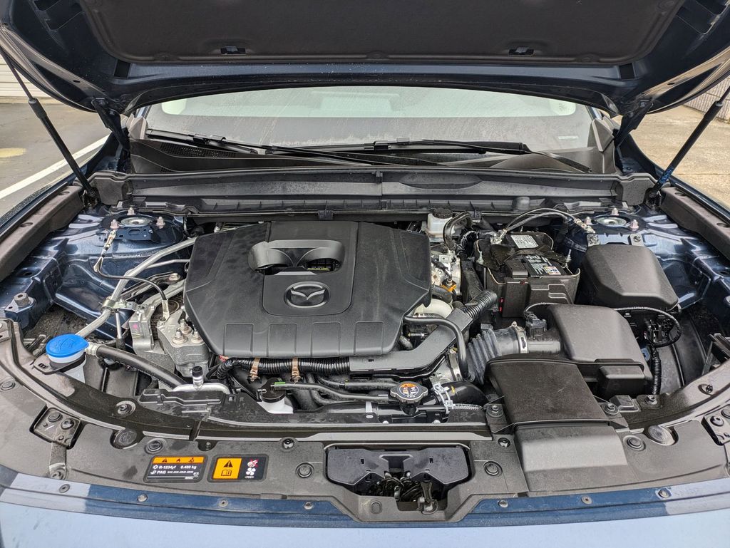 Thumbnail: 2025 Mazda CX-50 - 33