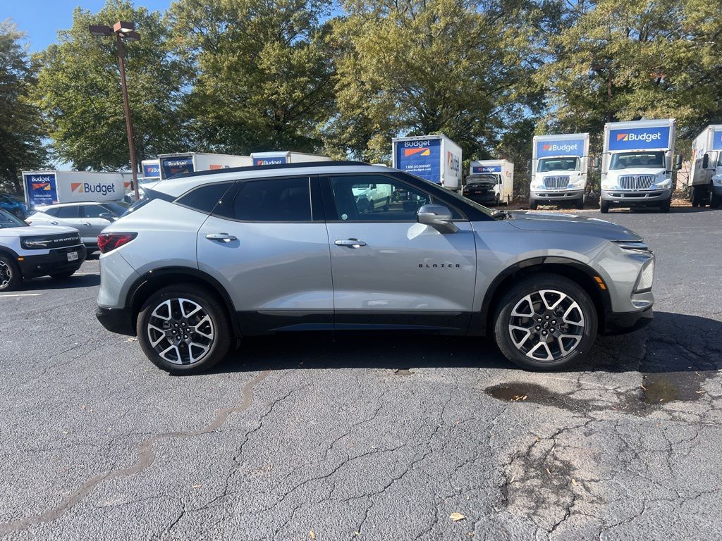 Thumbnail: 2025 Chevrolet Blazer - 11