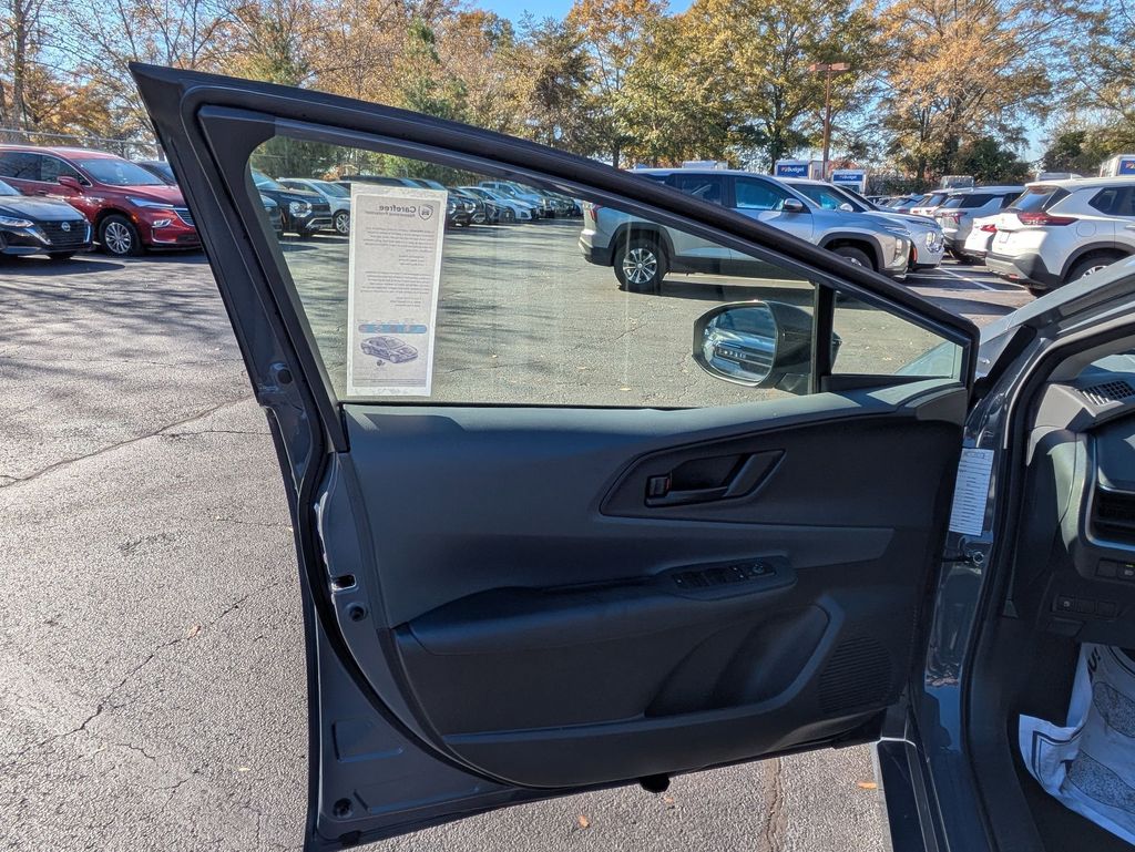 Thumbnail: 2025 Toyota Prius - 11