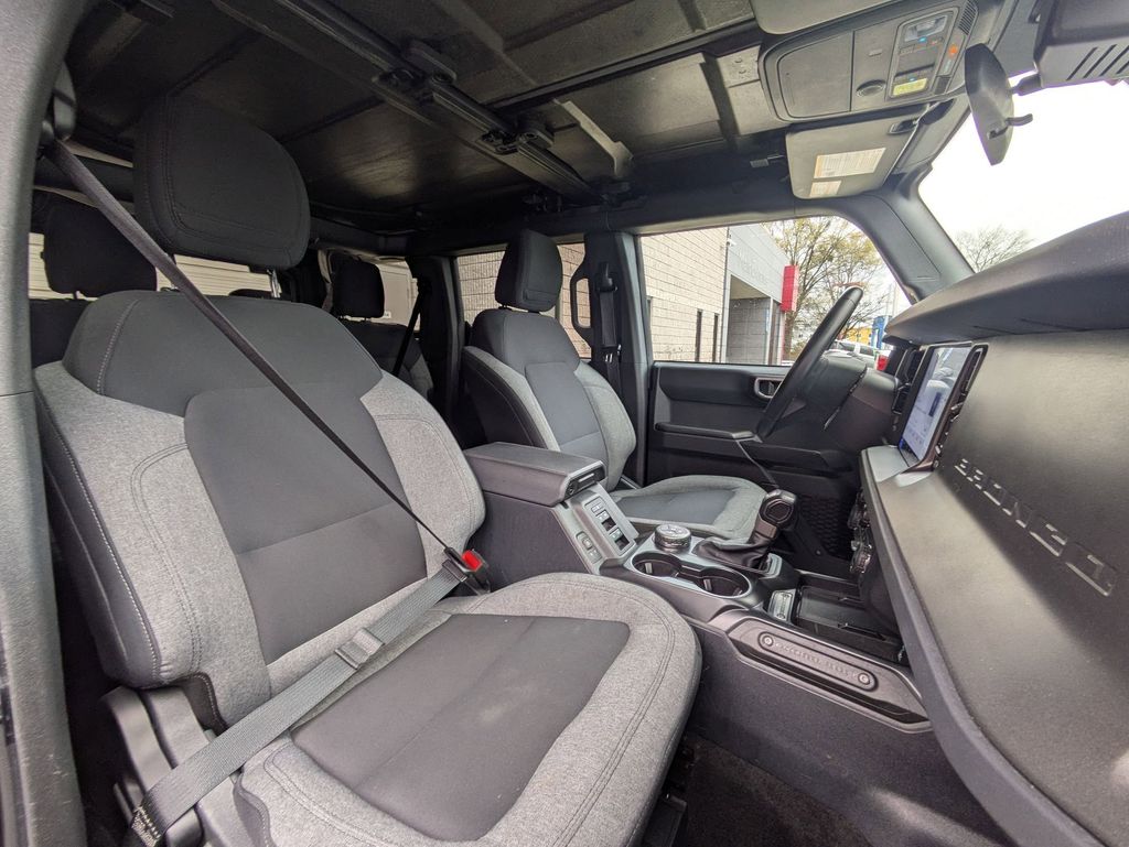 Thumbnail: 2025 Ford Bronco - 31