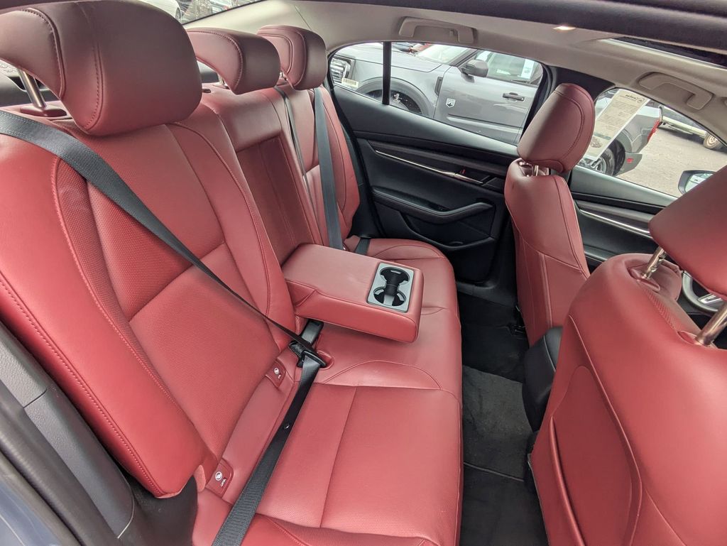 Thumbnail: 2025 Mazda Mazda3 - 30