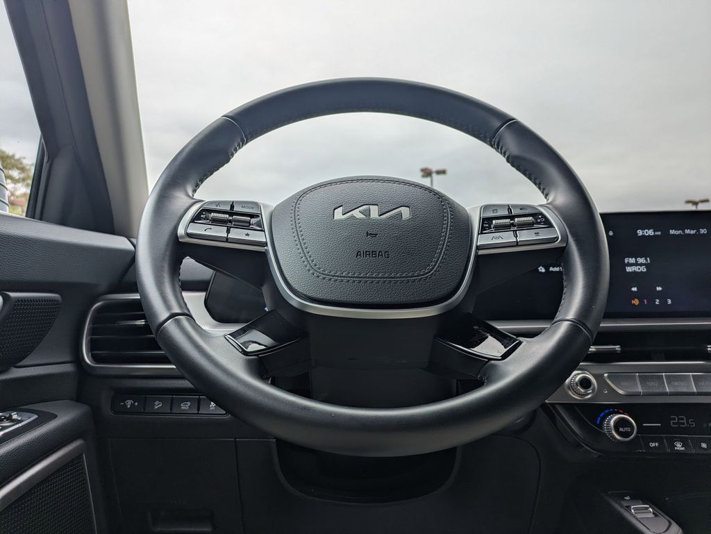 Thumbnail: 2025 Kia Telluride - 22