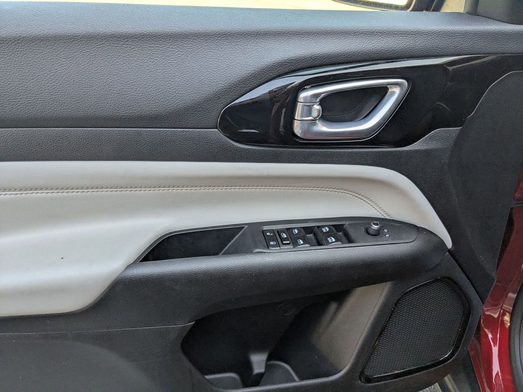 Thumbnail: 2025 Jeep Compass - 22