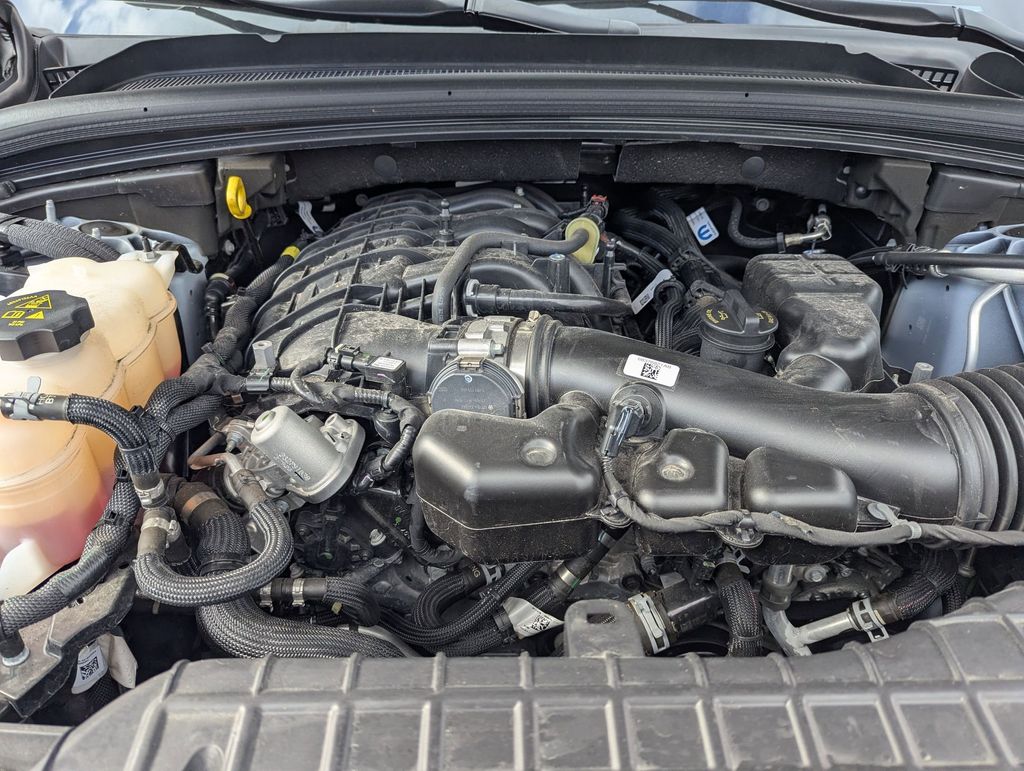 Thumbnail: 2024 Jeep Grand Cherokee L - 30