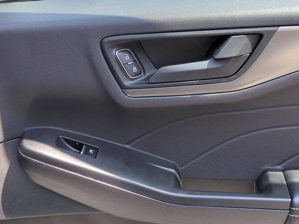 2025 Ford Escape Active - Photo 33