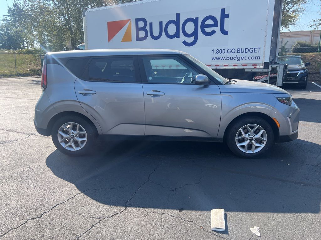 Thumbnail: 2024 Kia Soul - 8