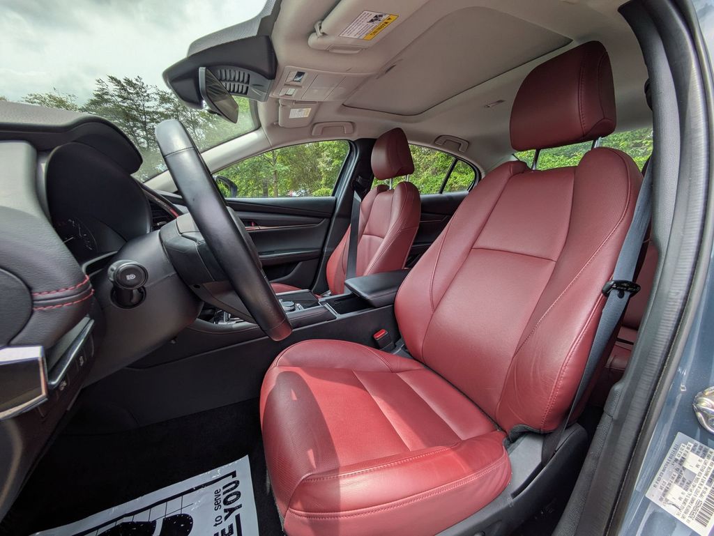 Thumbnail: 2025 Mazda Mazda3 - 24