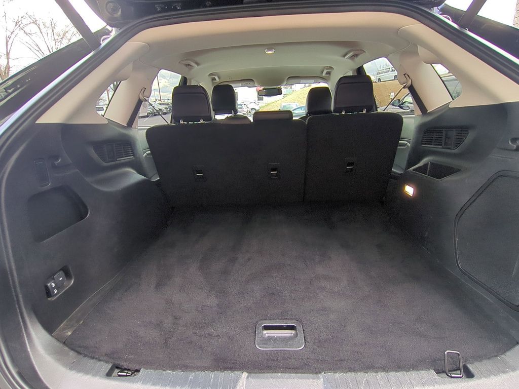 Thumbnail: 2024 Ford Edge - 28