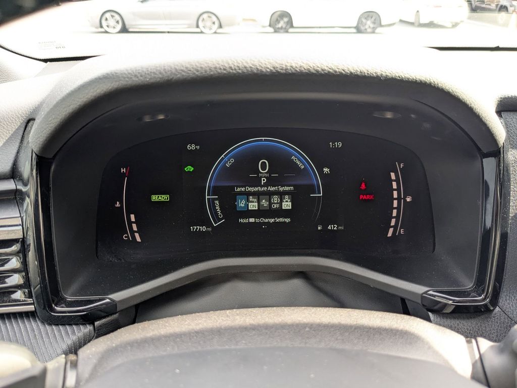 Thumbnail: 2025 Toyota Camry - 13