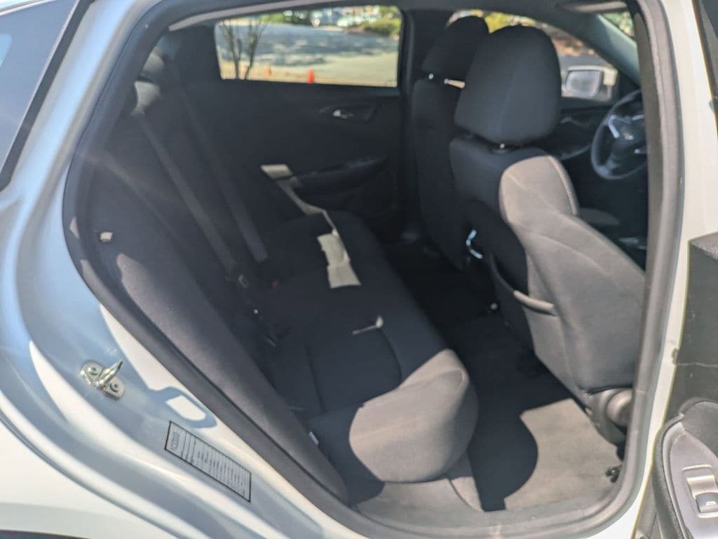 Thumbnail: 2024 Chevrolet Malibu - 30