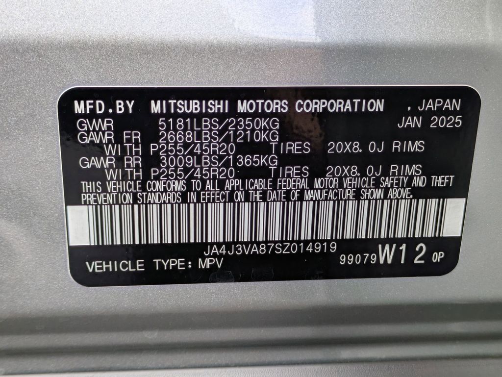 Thumbnail: 2025 Mitsubishi Outlander - 34