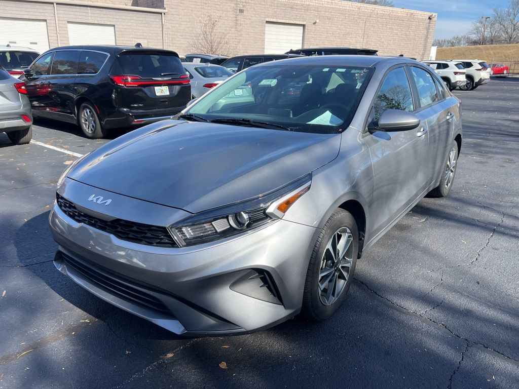 Thumbnail: 2024 Kia Forte - 1