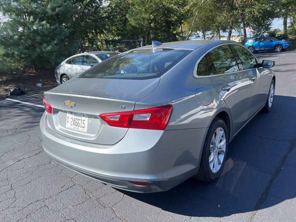 Thumbnail: 2024 Chevrolet Malibu - 9