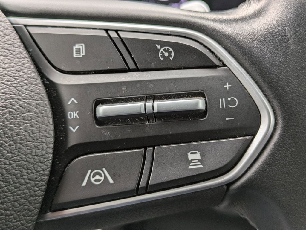 Thumbnail: 2023 Hyundai Santa Fe - 18