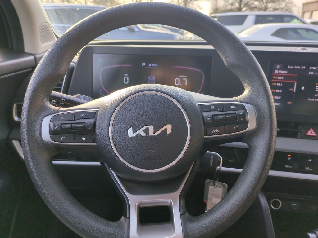 Thumbnail: 2024 Kia Sportage - 22