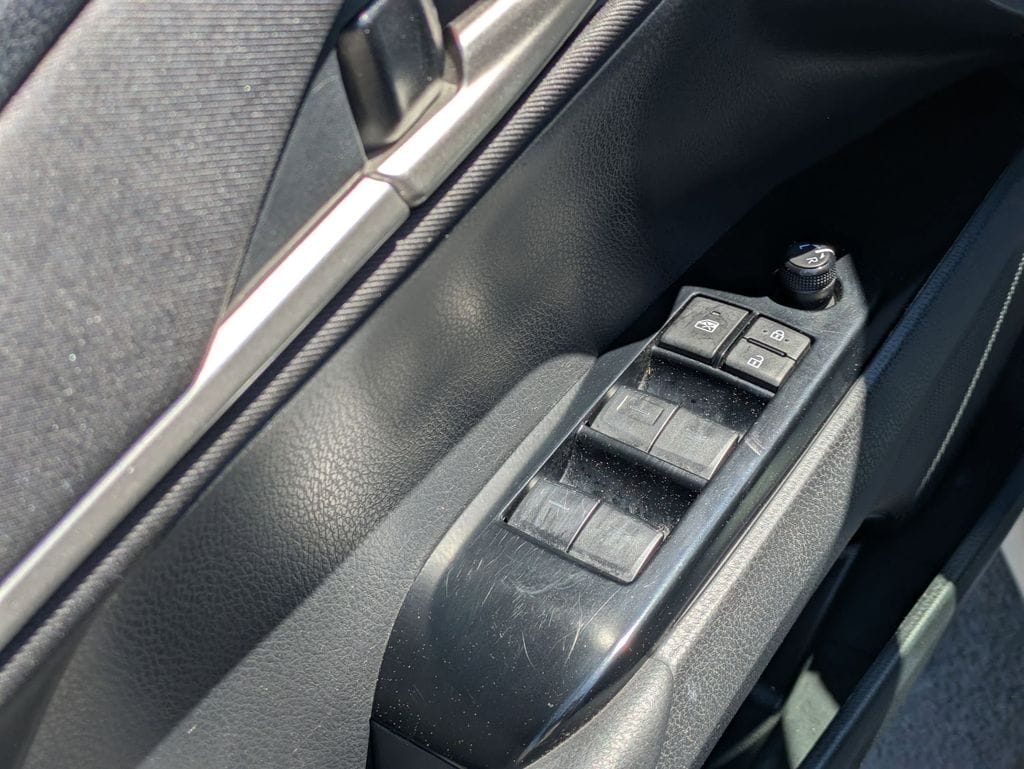 Thumbnail: 2025 Toyota Camry - 11