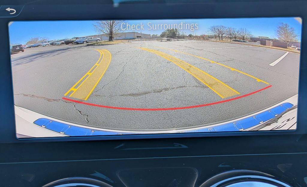 Thumbnail: 2025 Mercedes-Benz GLA - 23