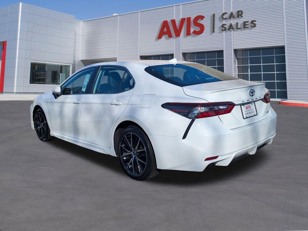 Thumbnail: 2024 Toyota Camry - 9