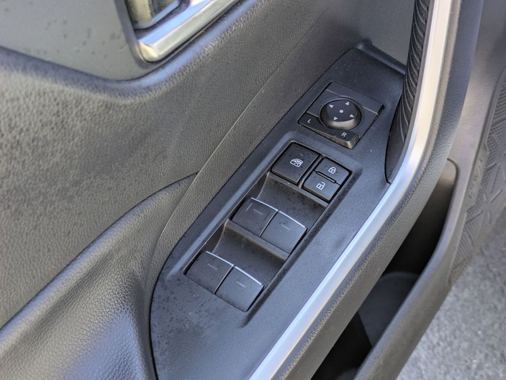 Thumbnail: 2025 Toyota RAV4 - 13