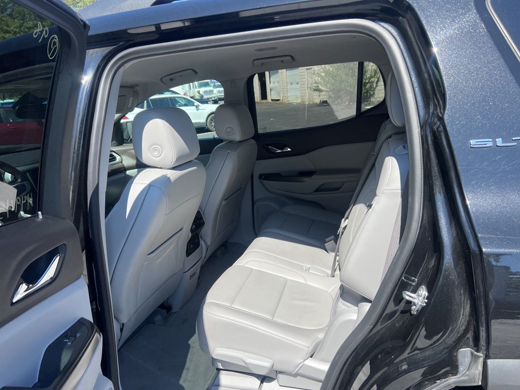 Thumbnail: 2023 GMC Acadia - 13