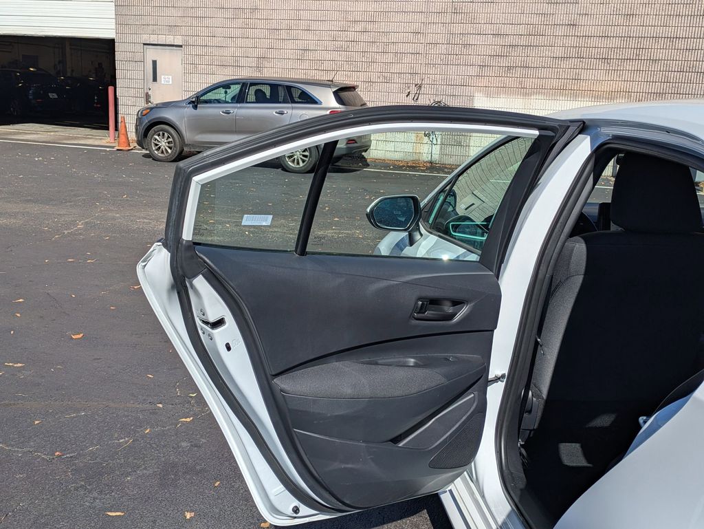 Thumbnail: 2025 Toyota Corolla - 24