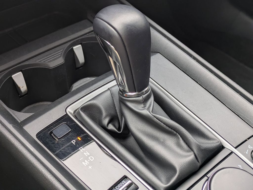 Thumbnail: 2025 Mazda CX-50 - 18