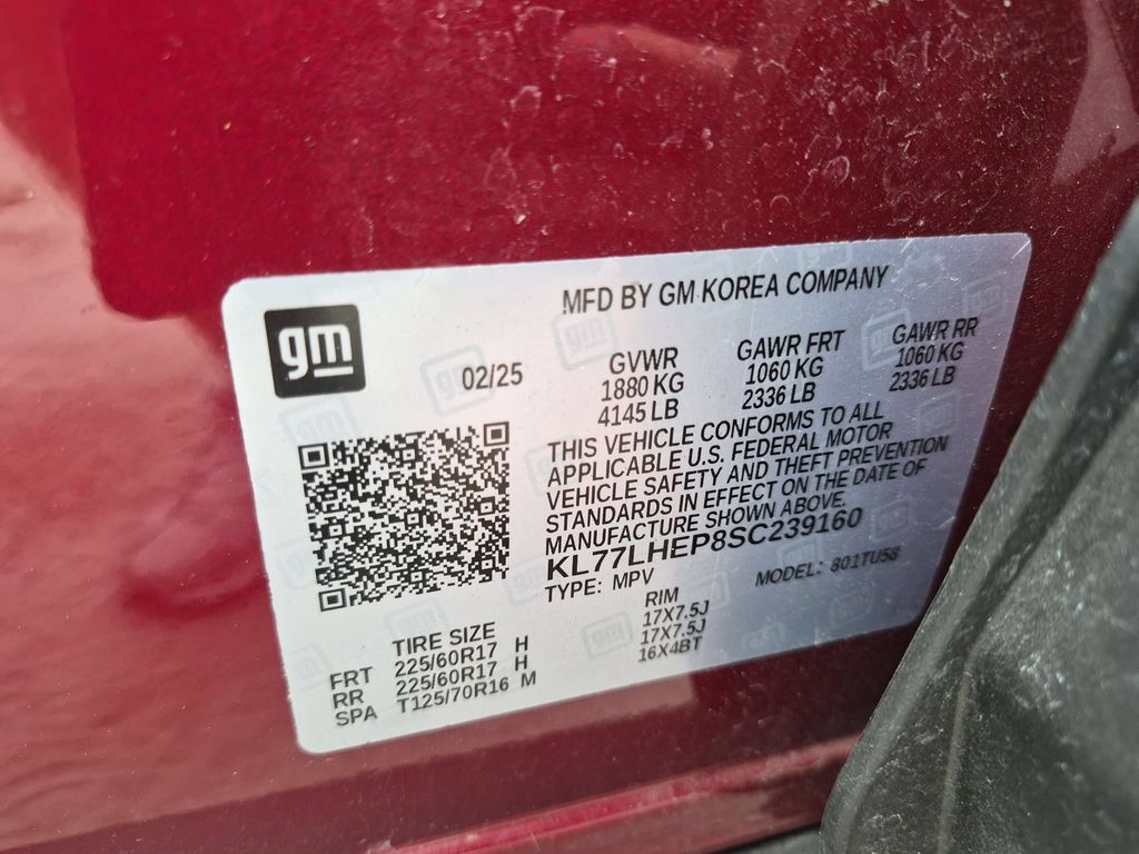 2025 Chevrolet Trax LT - Photo 35