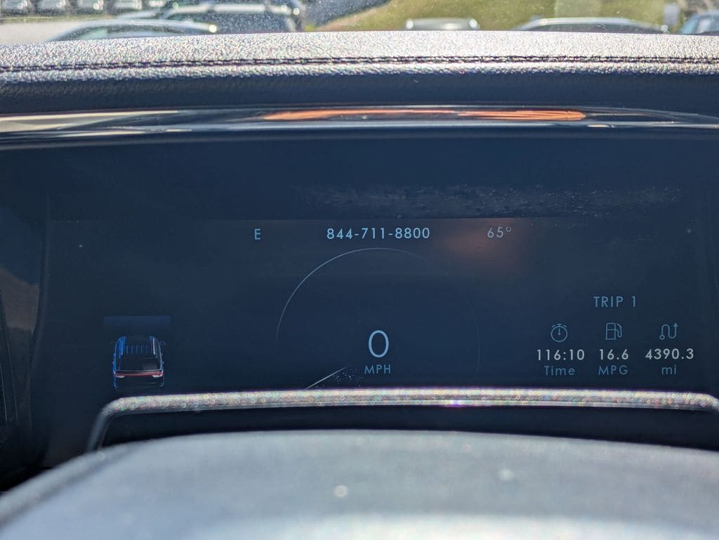 Thumbnail: 2023 Lincoln Navigator - 16