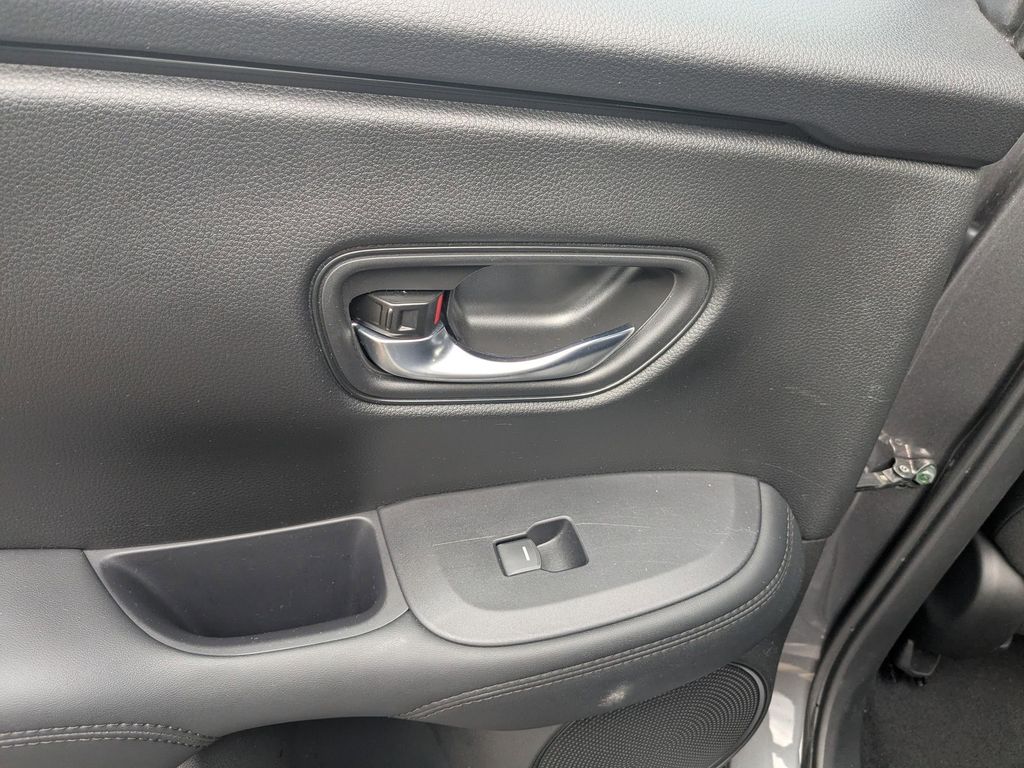 Thumbnail: 2025 Honda HR-V - 27