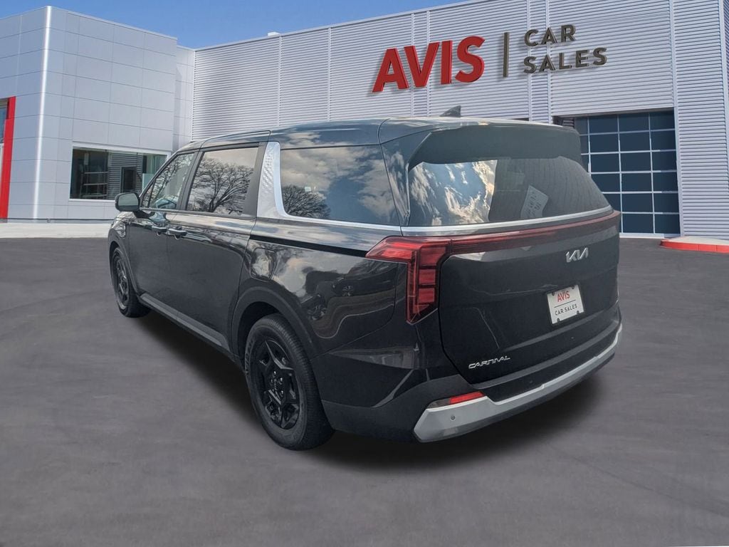 Thumbnail: 2025 Kia Carnival - 9
