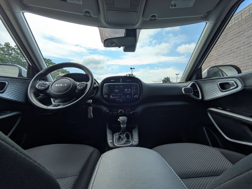 Thumbnail: 2024 Kia Soul - 25