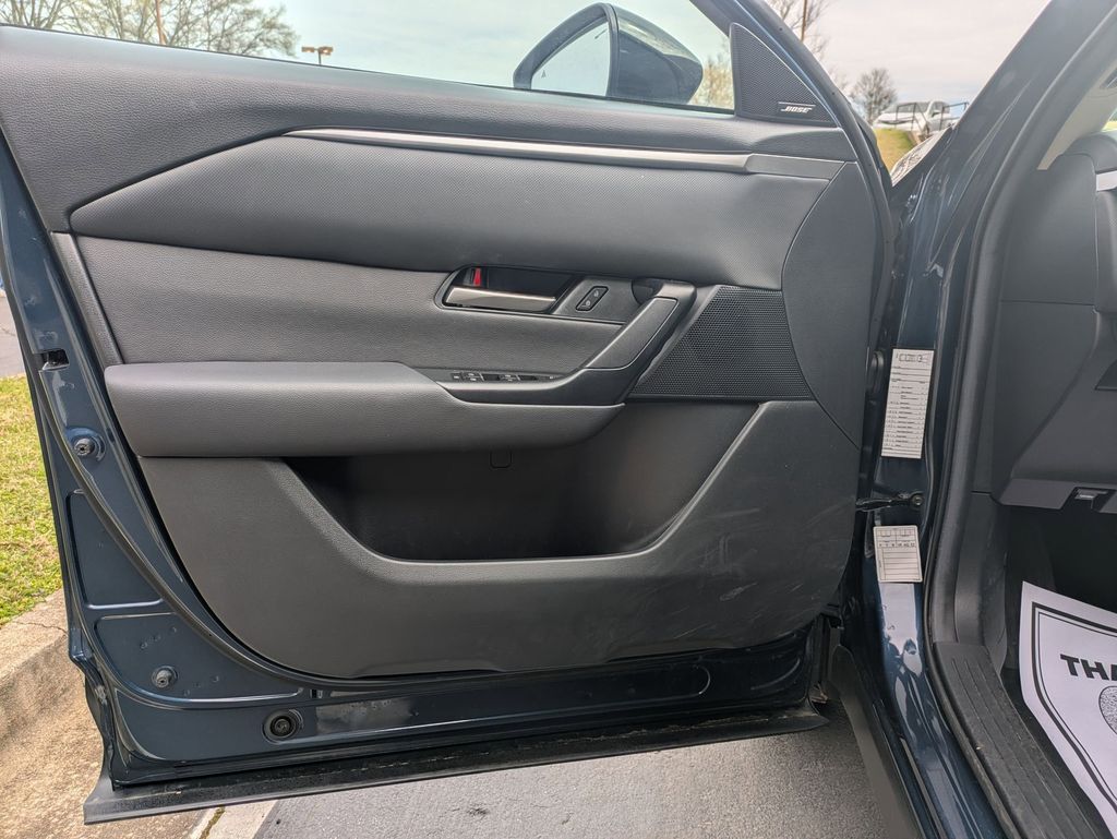 Thumbnail: 2025 Mazda CX-50 - 11