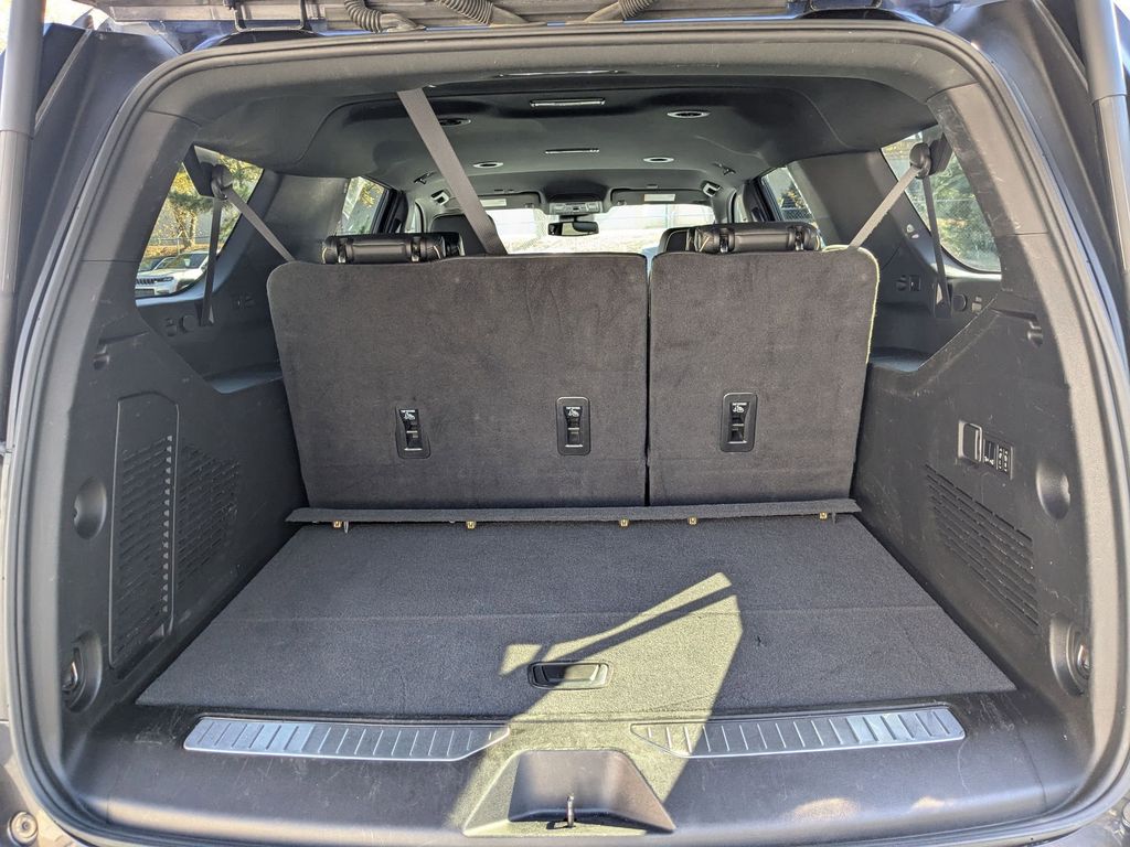 Thumbnail: 2023 Chevrolet Suburban - 29