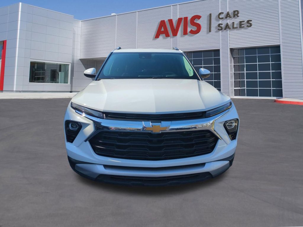 Thumbnail: 2025 Chevrolet TrailBlazer - 2