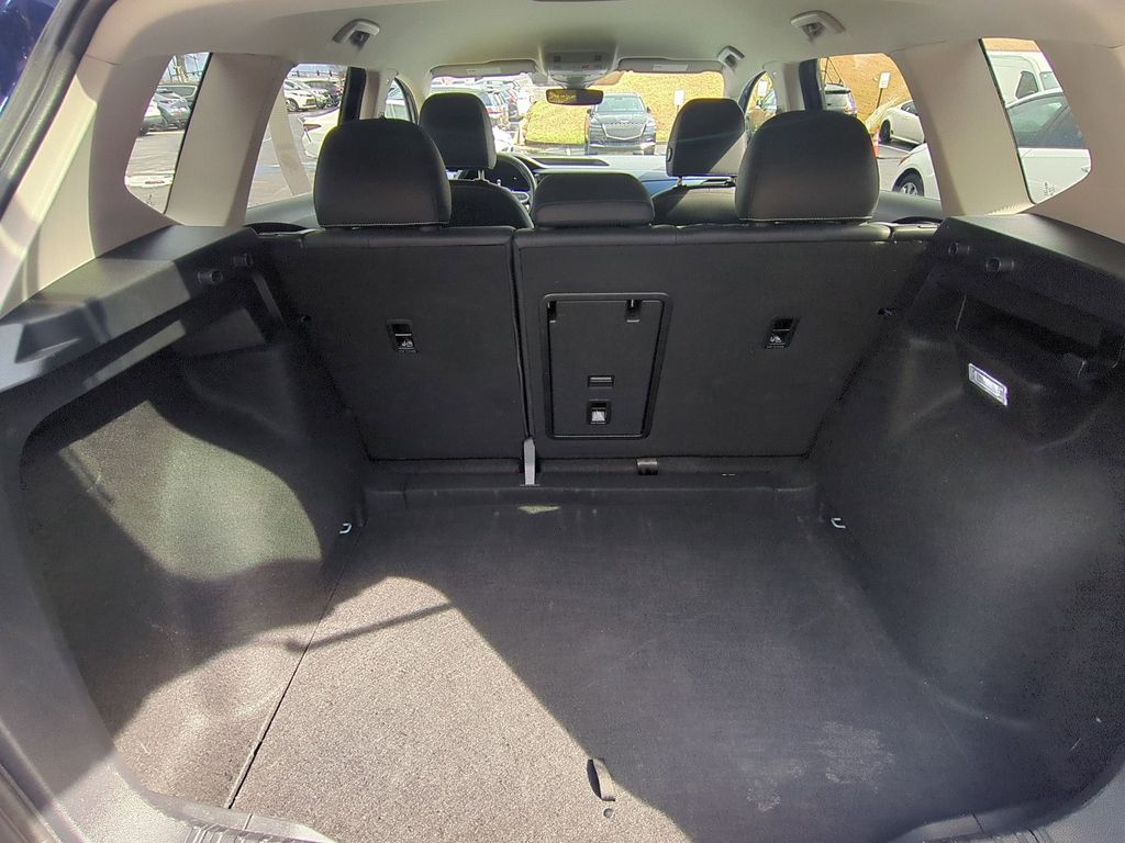 Thumbnail: 2024 Volkswagen Taos - 28