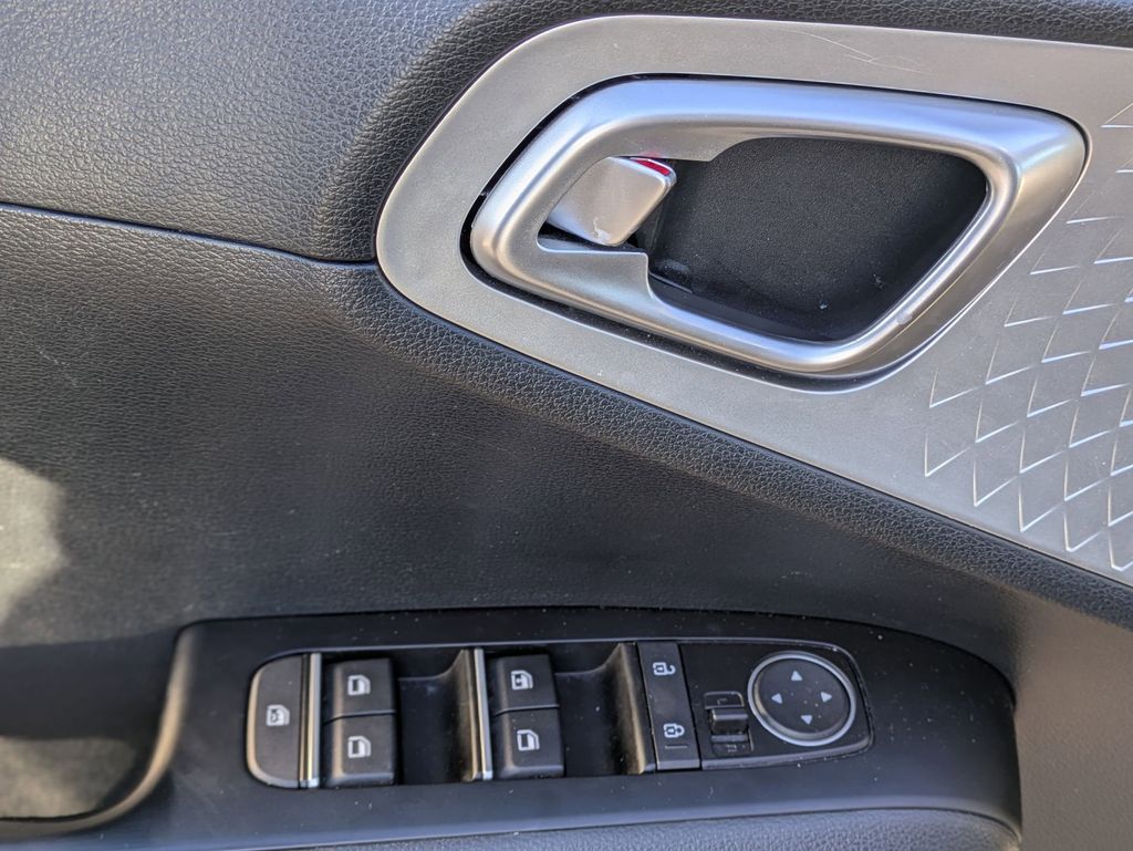 Thumbnail: 2024 Kia Soul - 13