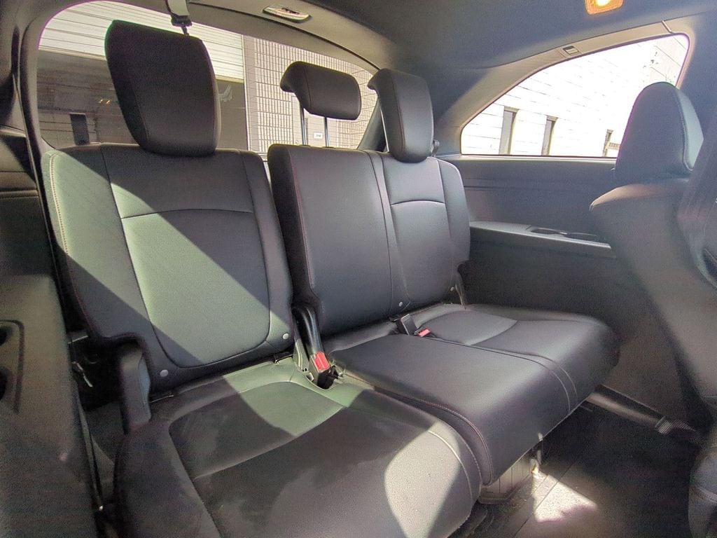 Thumbnail: 2025 Honda Odyssey - 30