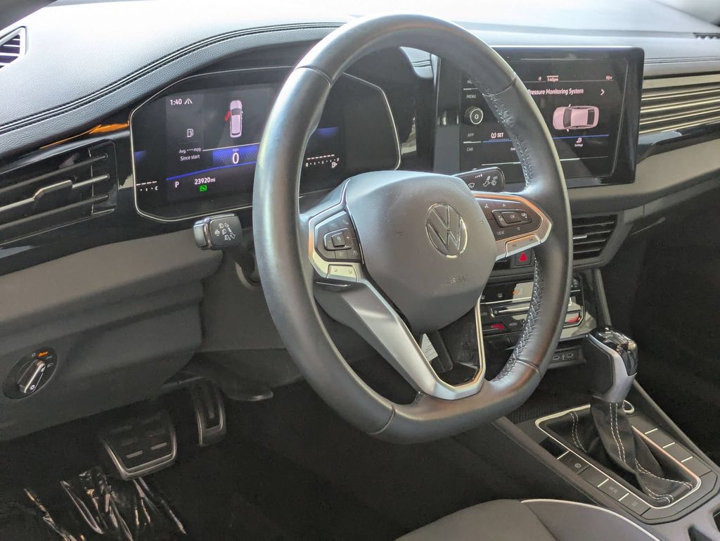 Thumbnail: 2025 Volkswagen Jetta - 14