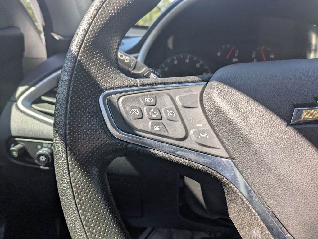 Thumbnail: 2024 Chevrolet Malibu - 21