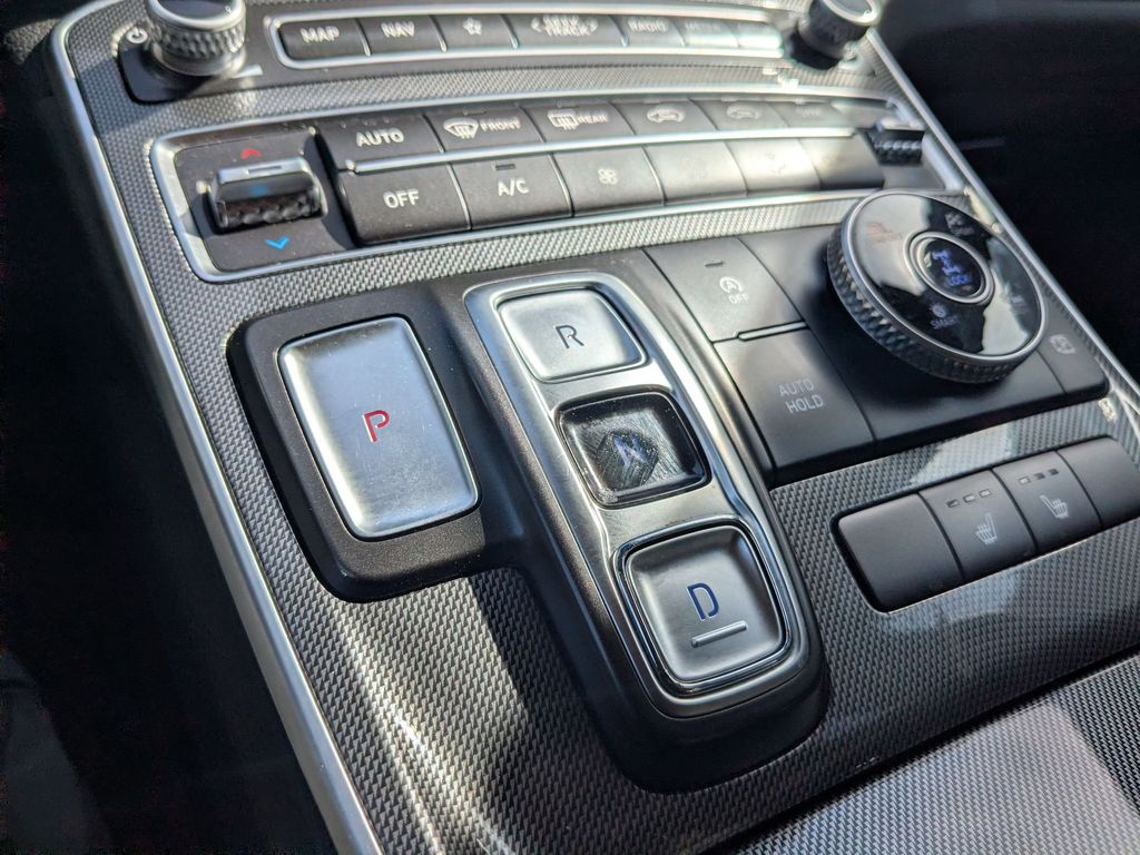 Thumbnail: 2023 Hyundai Santa Fe - 19