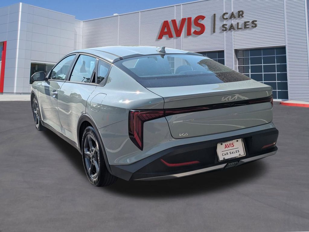 Thumbnail: 2025 Kia K4 - 9