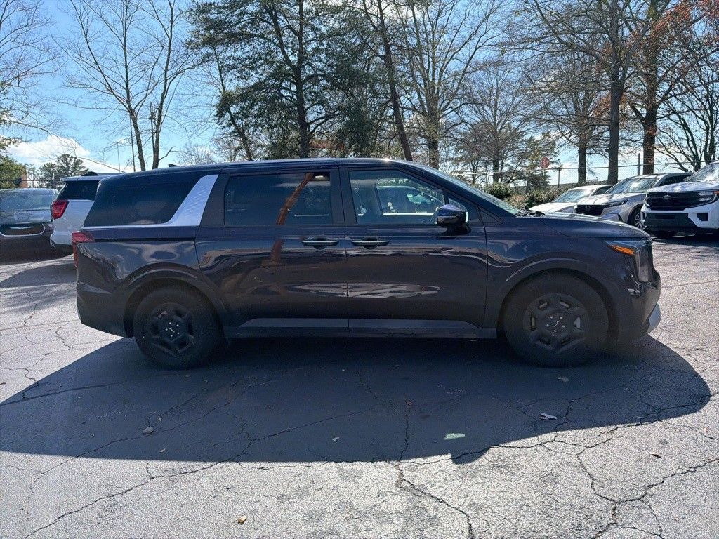 Thumbnail: 2025 Kia Carnival - 4