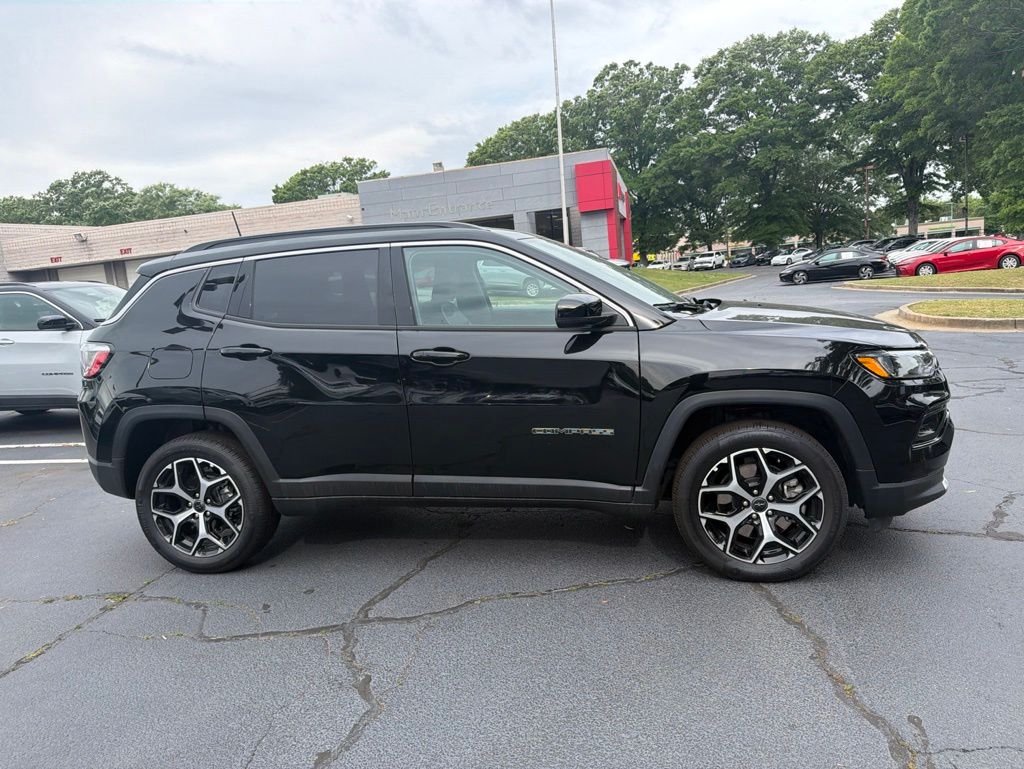 Thumbnail: 2025 Jeep Compass - 6