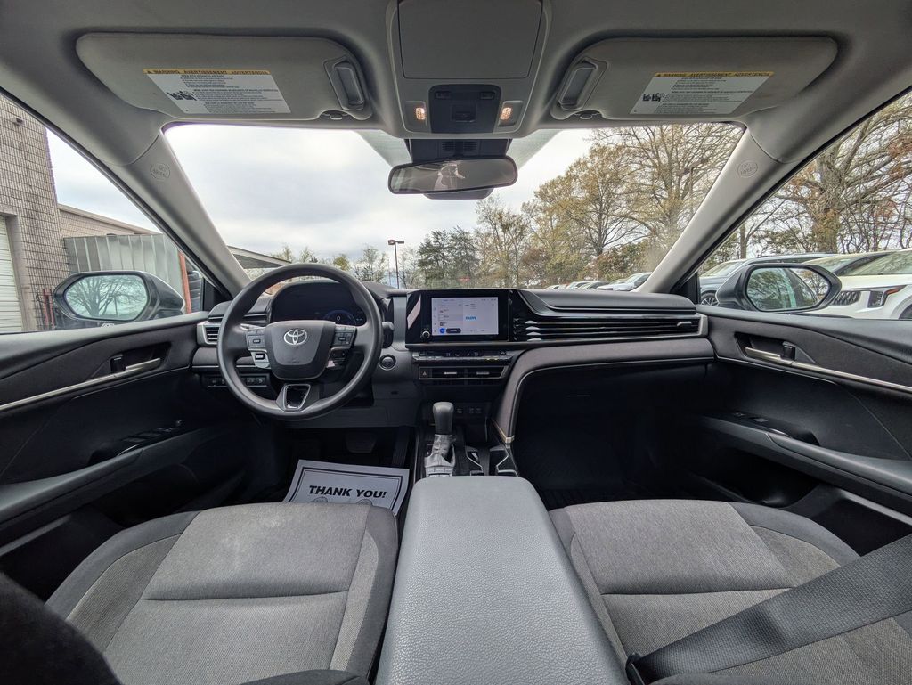 Thumbnail: 2025 Toyota Camry - 26
