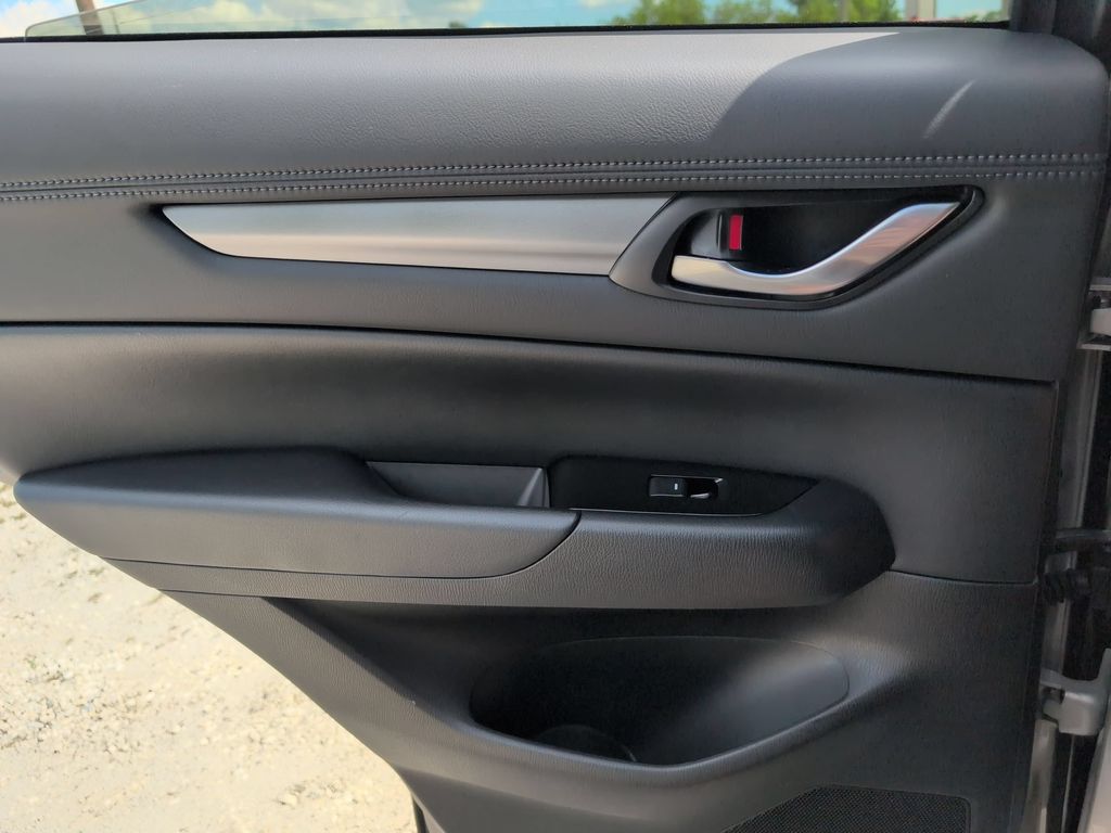2025 Mazda CX-5 S Preferred package - Photo 26