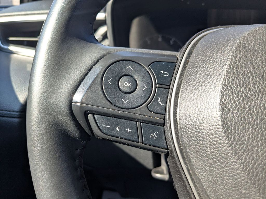 Thumbnail: 2024 Toyota Corolla Cross - 15