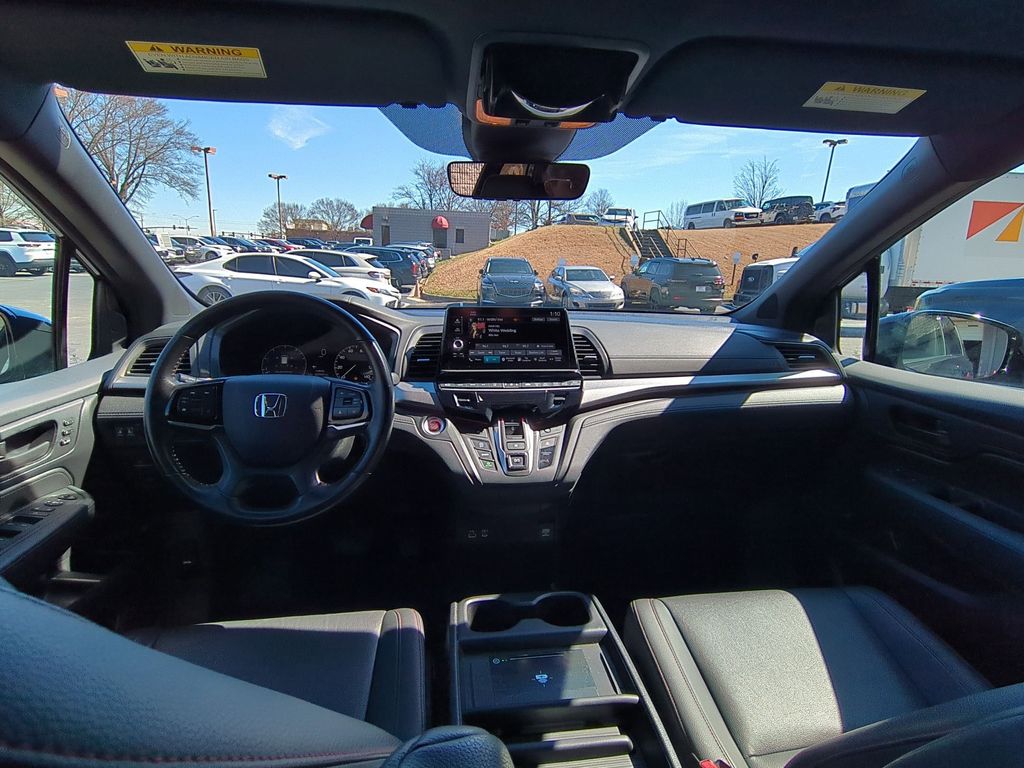 Thumbnail: 2025 Honda Odyssey - 25