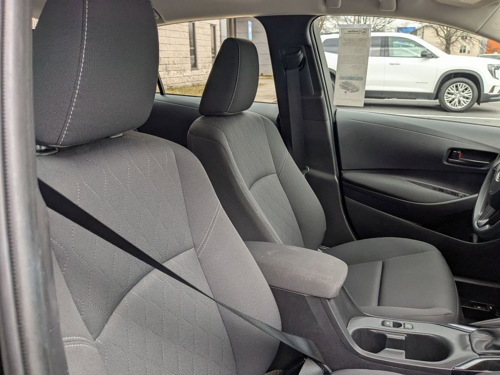 Thumbnail: 2024 Toyota Corolla - 31