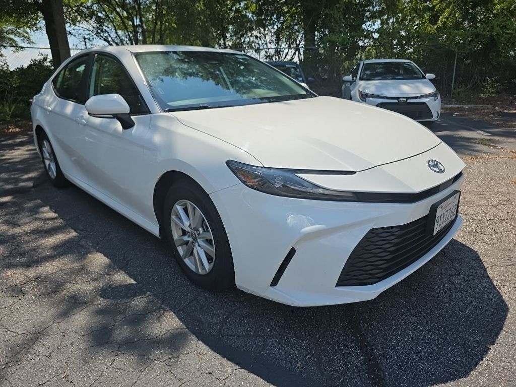 Thumbnail: 2025 Toyota Camry - 3