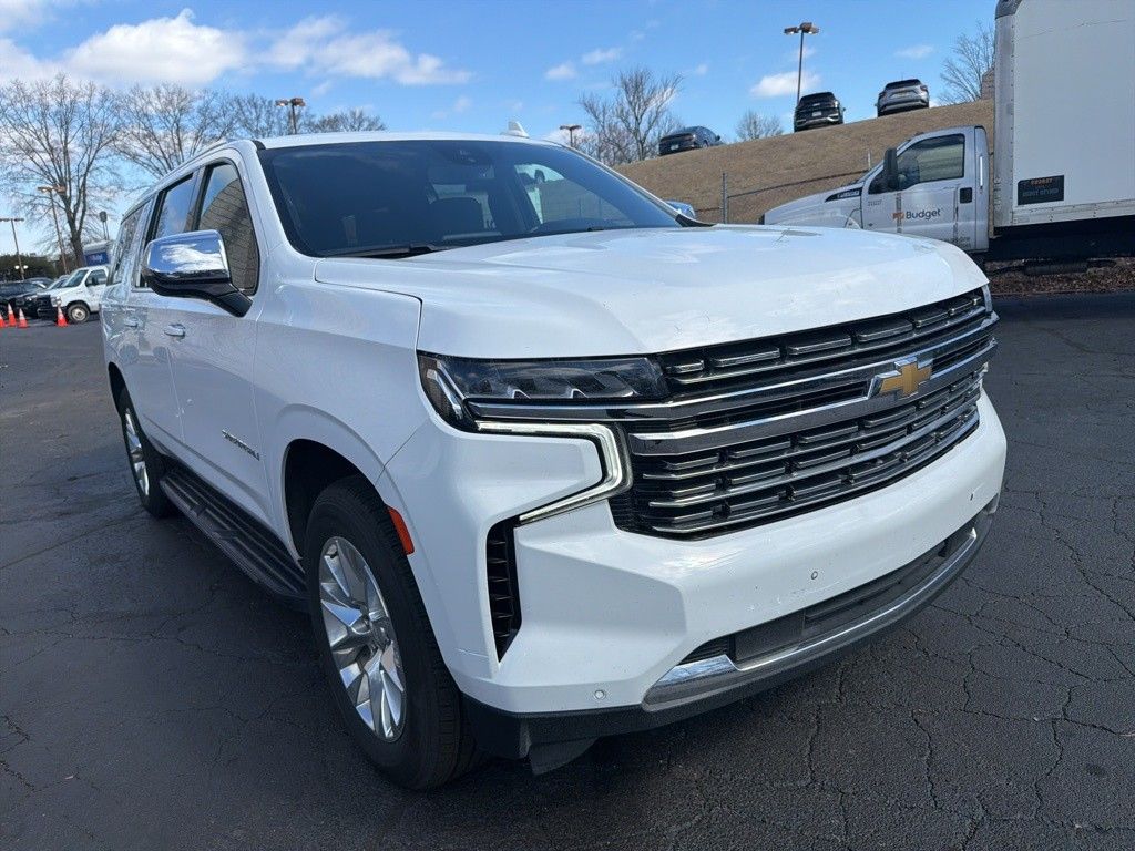 Thumbnail: 2023 Chevrolet Suburban - 3